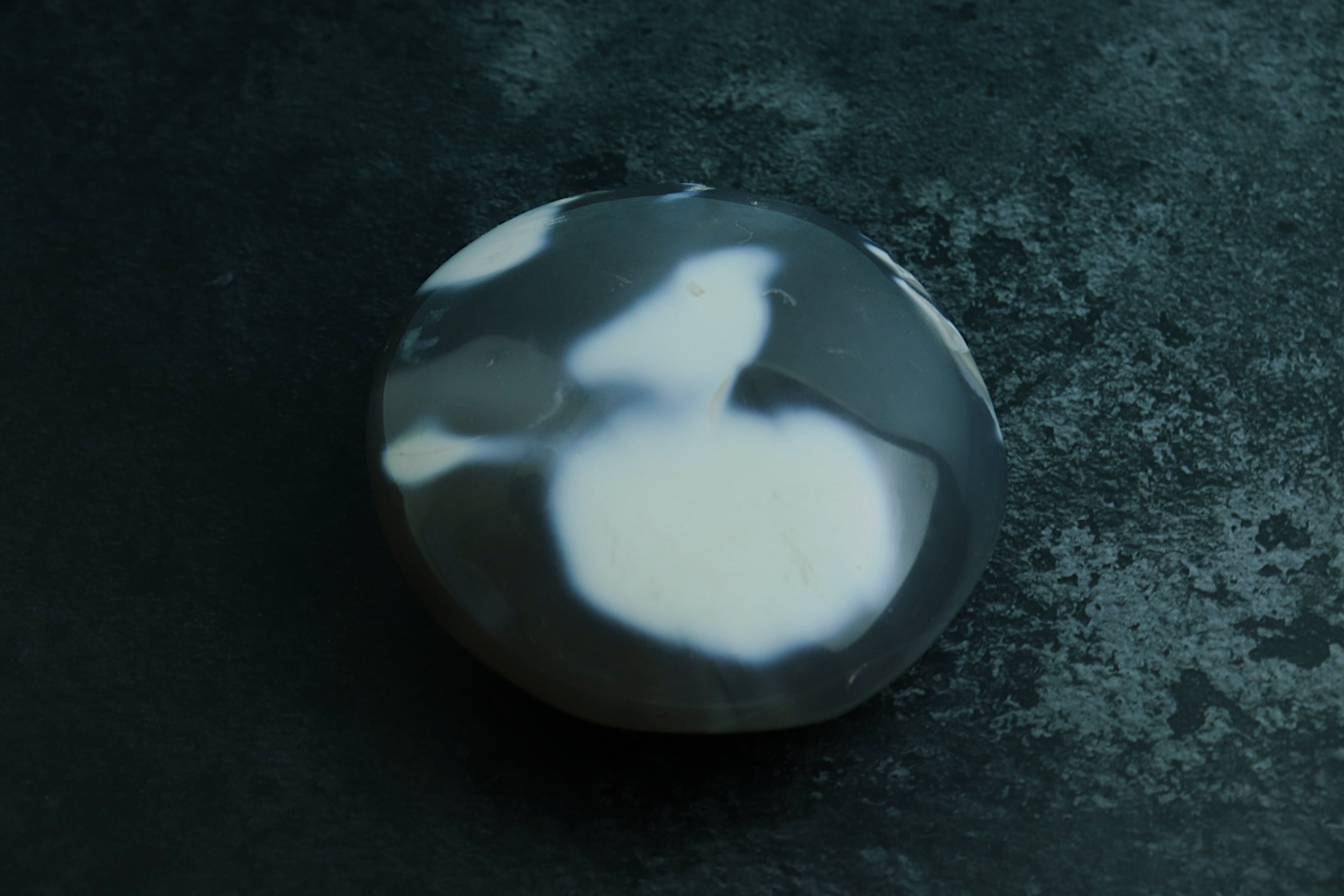 Orca Agate Palm stone
