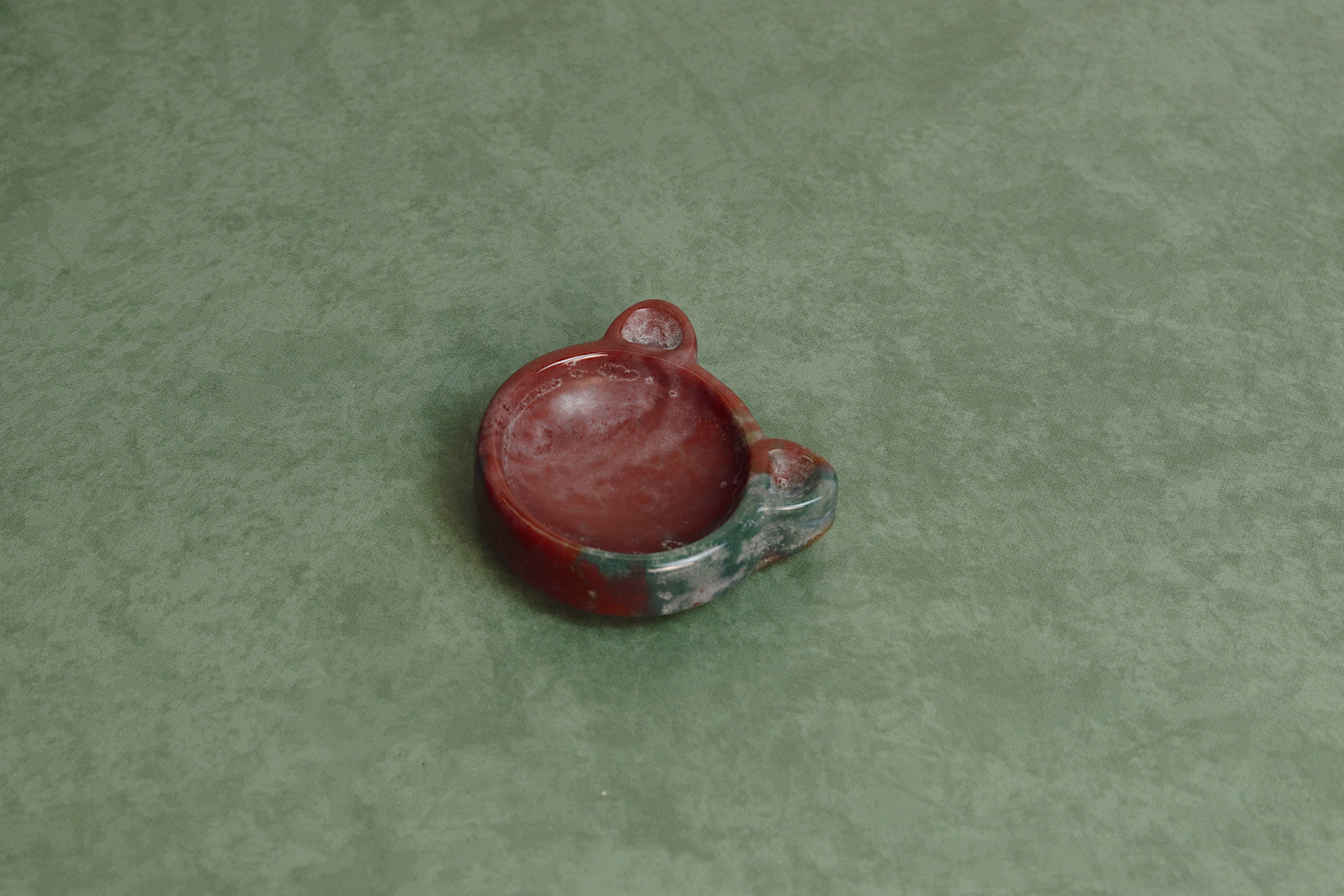 Agate Kitty Bowl