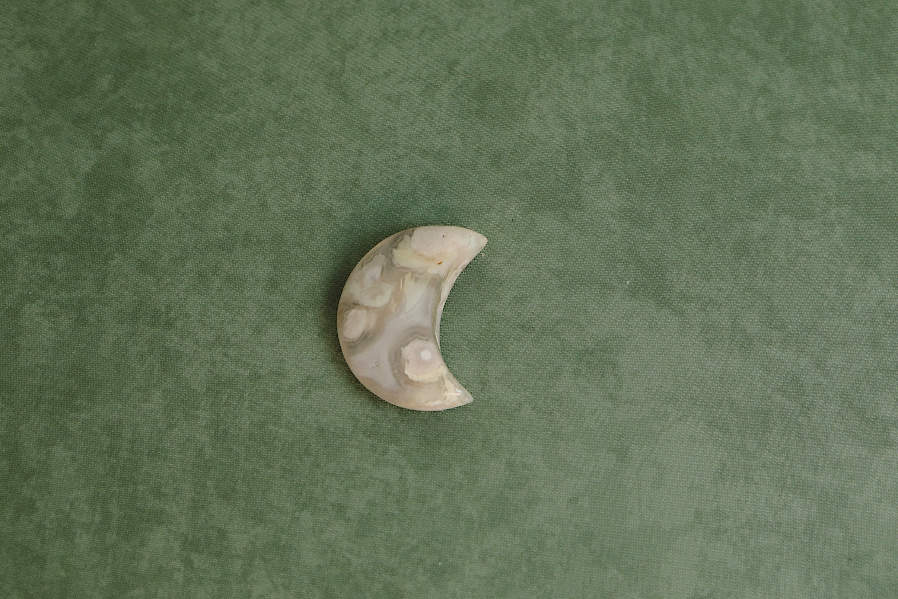 Flower Agate Moon