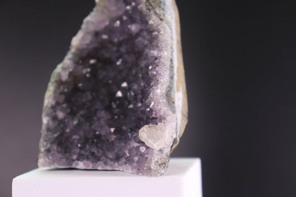 Amethyst Cut Base
